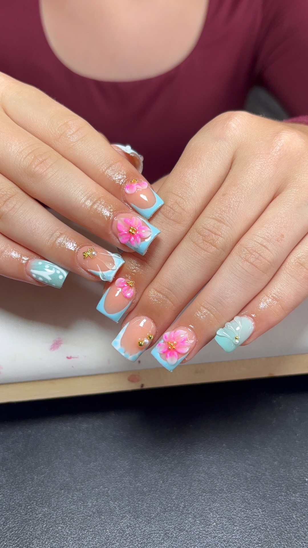 Exemple — ongles courts